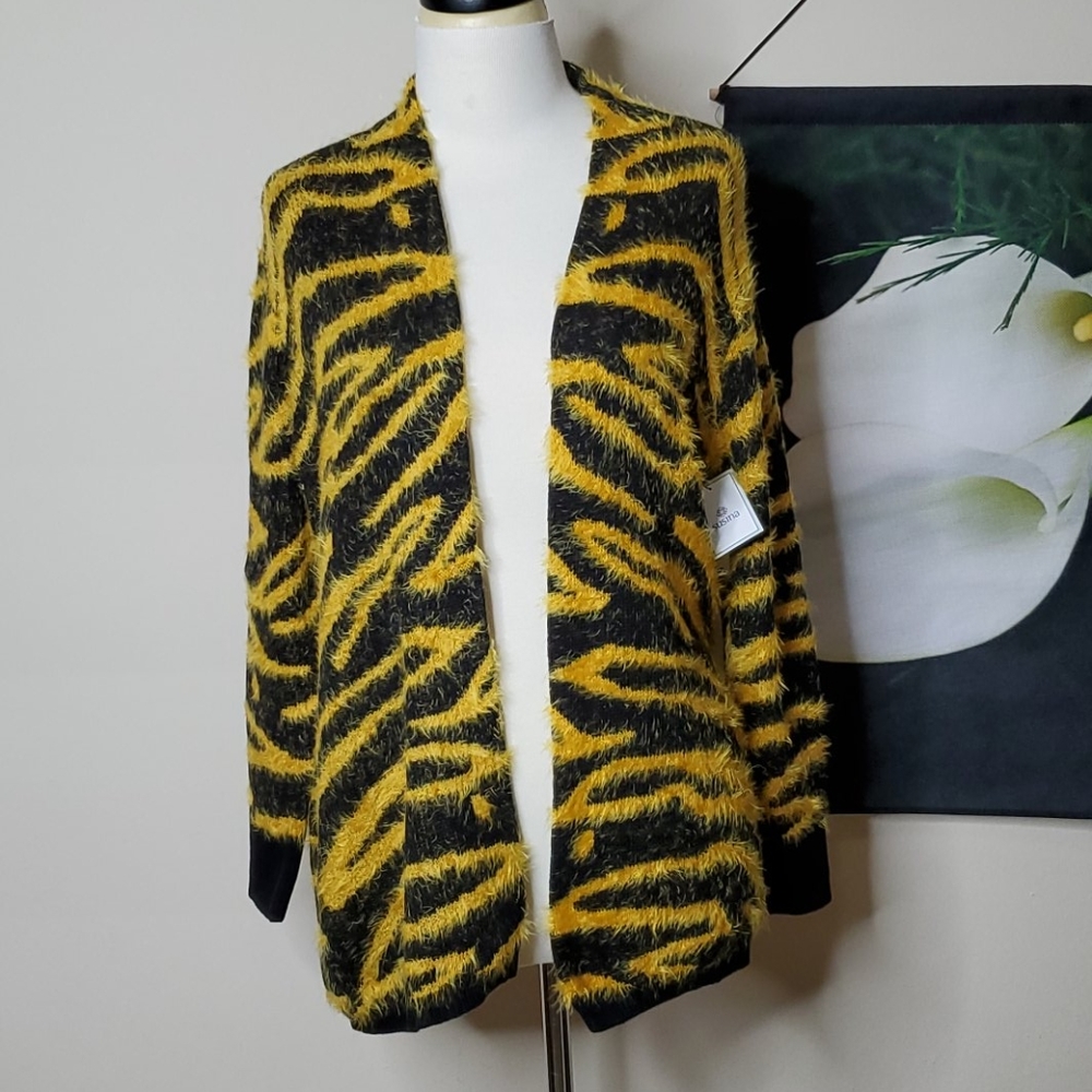 NWT Susina Tiger Print Open Front Cardigan